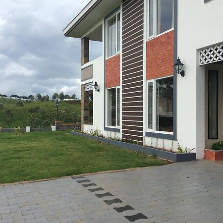 Garuda Park Resort Kotagiri Buitenkant foto